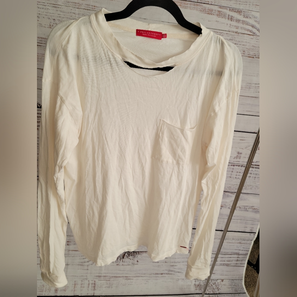 Philanthropy M Longsleve Tee